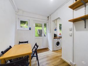 Photo 10- click for photo gallery